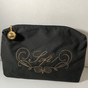 Moschino Redwall Soft clutch zipper pull Moschino gold ball pull Vintage New old